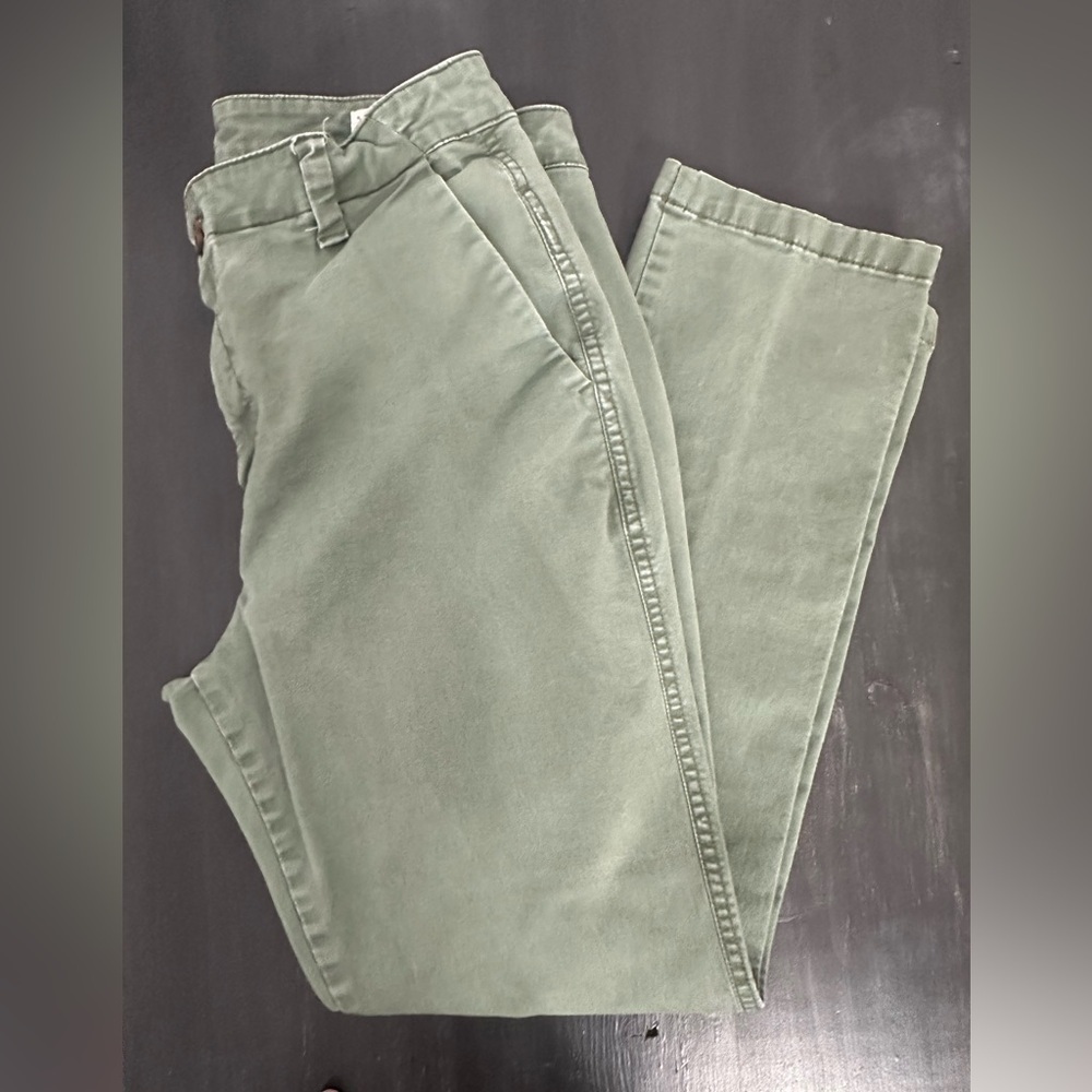 GAP Olive Green Girlfriend Khakis - Picture 2 of 9